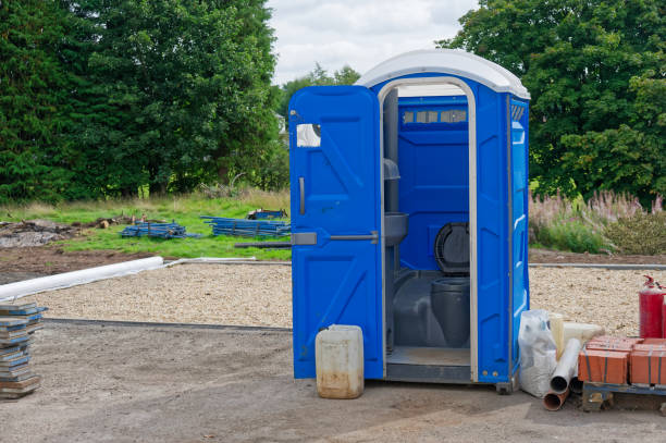 Best VIP or Luxury Restroom Trailers  in Central Gardens, TX